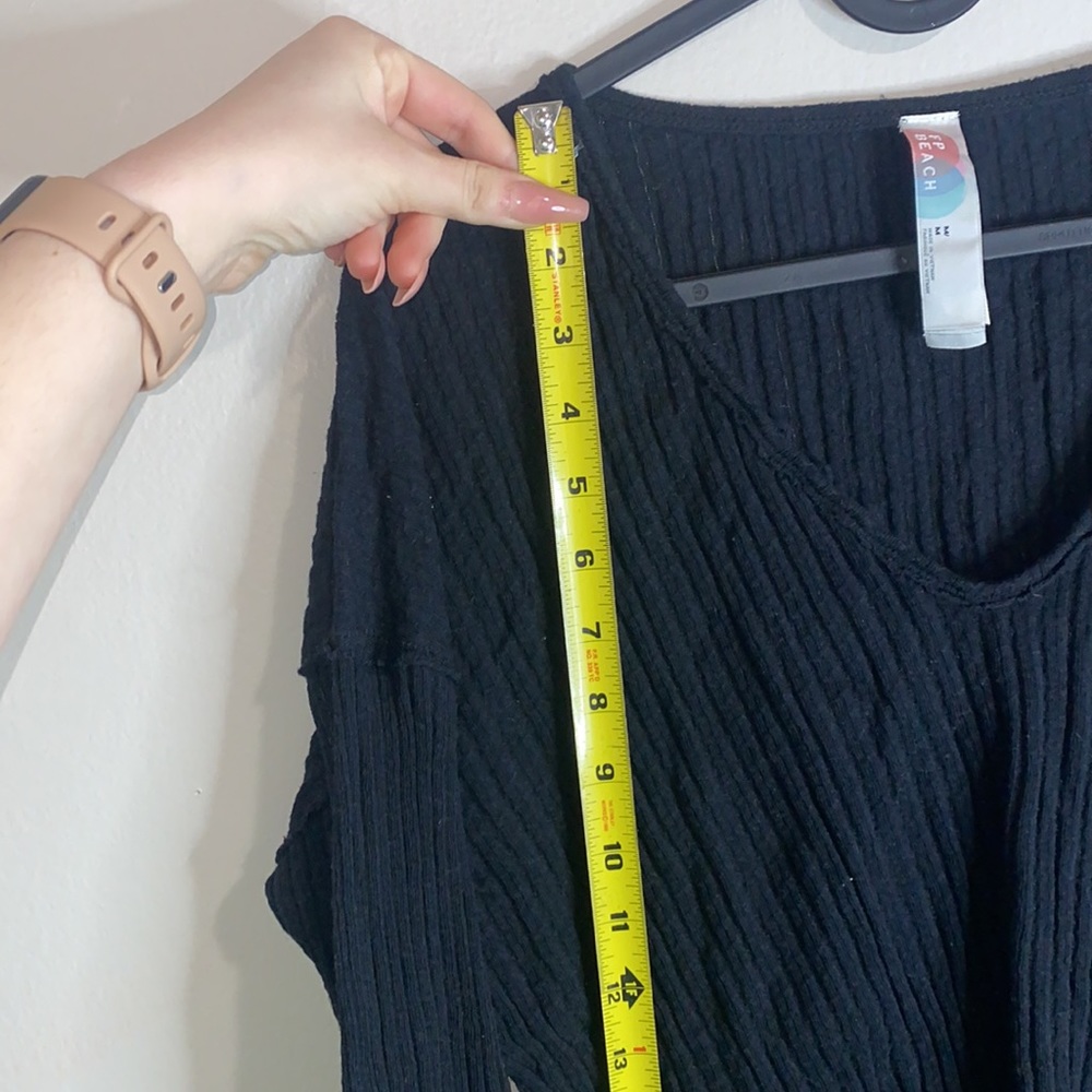 🪿Free People Beach Black Ribbed Button Top! - Picture 5 of 7